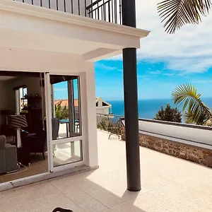 Willa Felicidade, Arco da Calheta (Madeira)